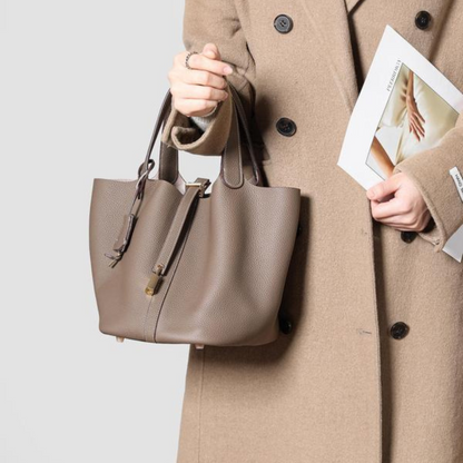 Elegant Kate Lock Bag: Pebbled Texture, Secure Closure, Versatile Shoulder Handbag